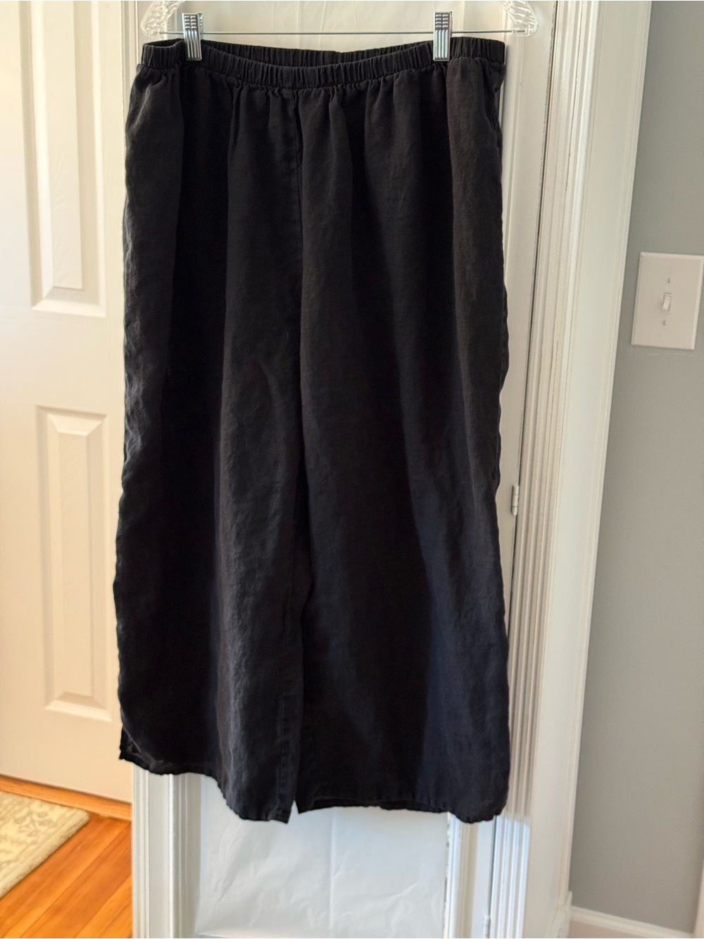 Flax Light Weight Cropped Linen Pants in Black Size 2G